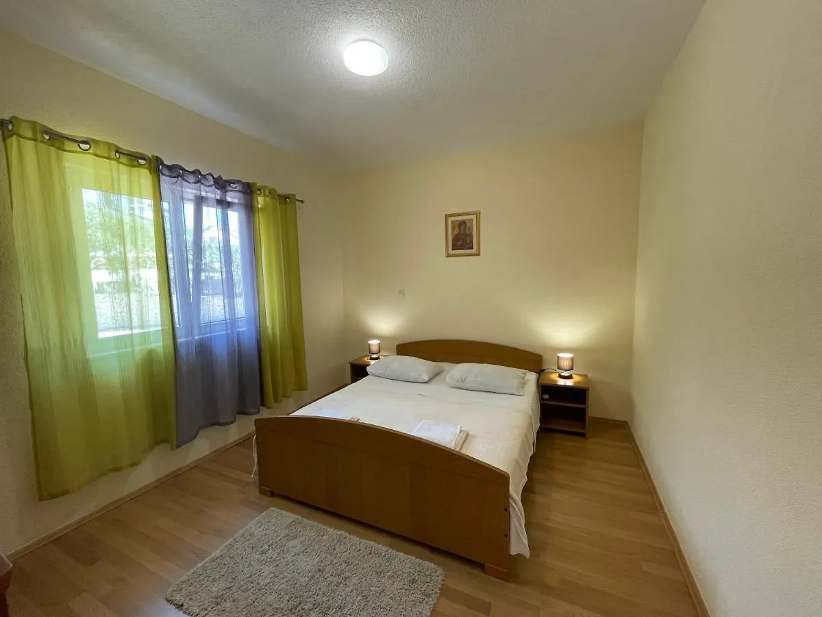 Apartments Marko Trogir